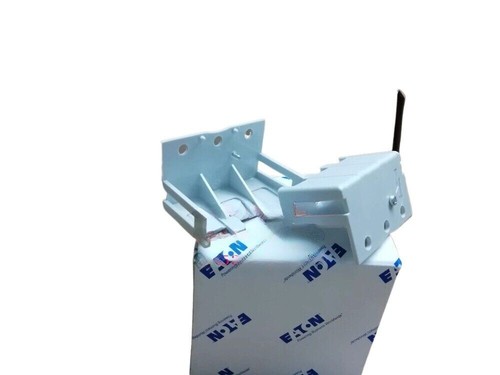 Terminal cover t0 for - terminal,